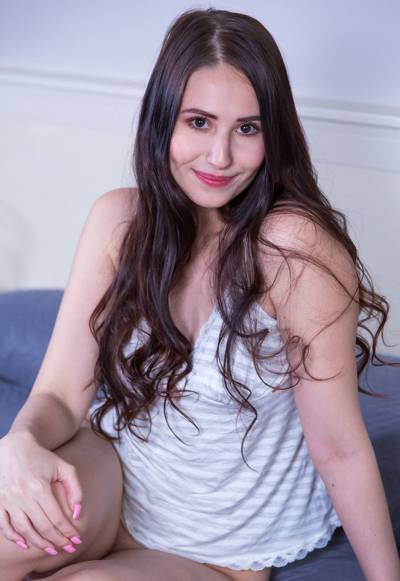 Альбина, 20 лет, 2 размер груди